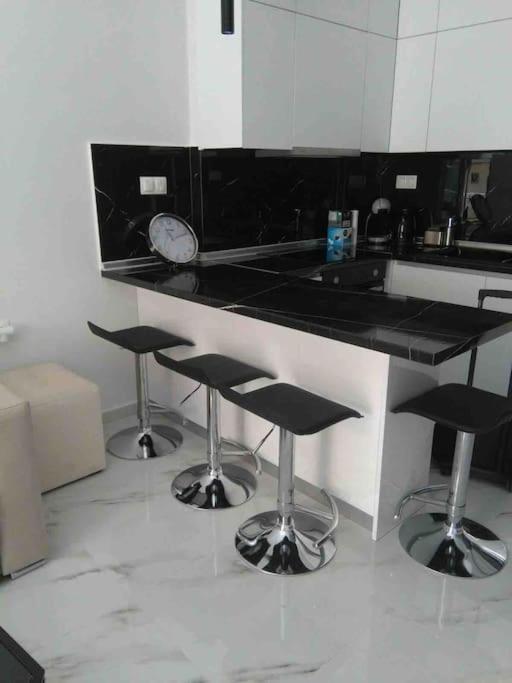 Luxurious Apartment In The Heart Of Thessaloniki Exterior foto
